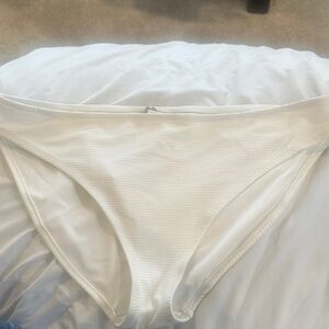 H &M White Ribbed Bikini Bottoms - Women